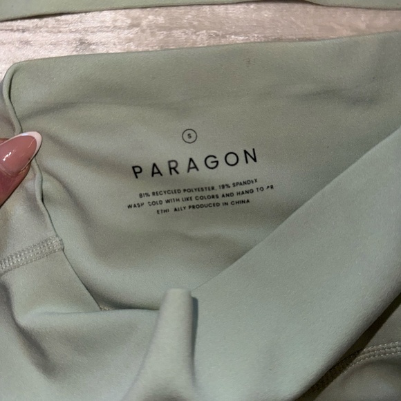 Paragon Fitwear Reluna Ruched Bra (XS) and Reluna Original Sculptseam Short (S) - Picture 7 of 9